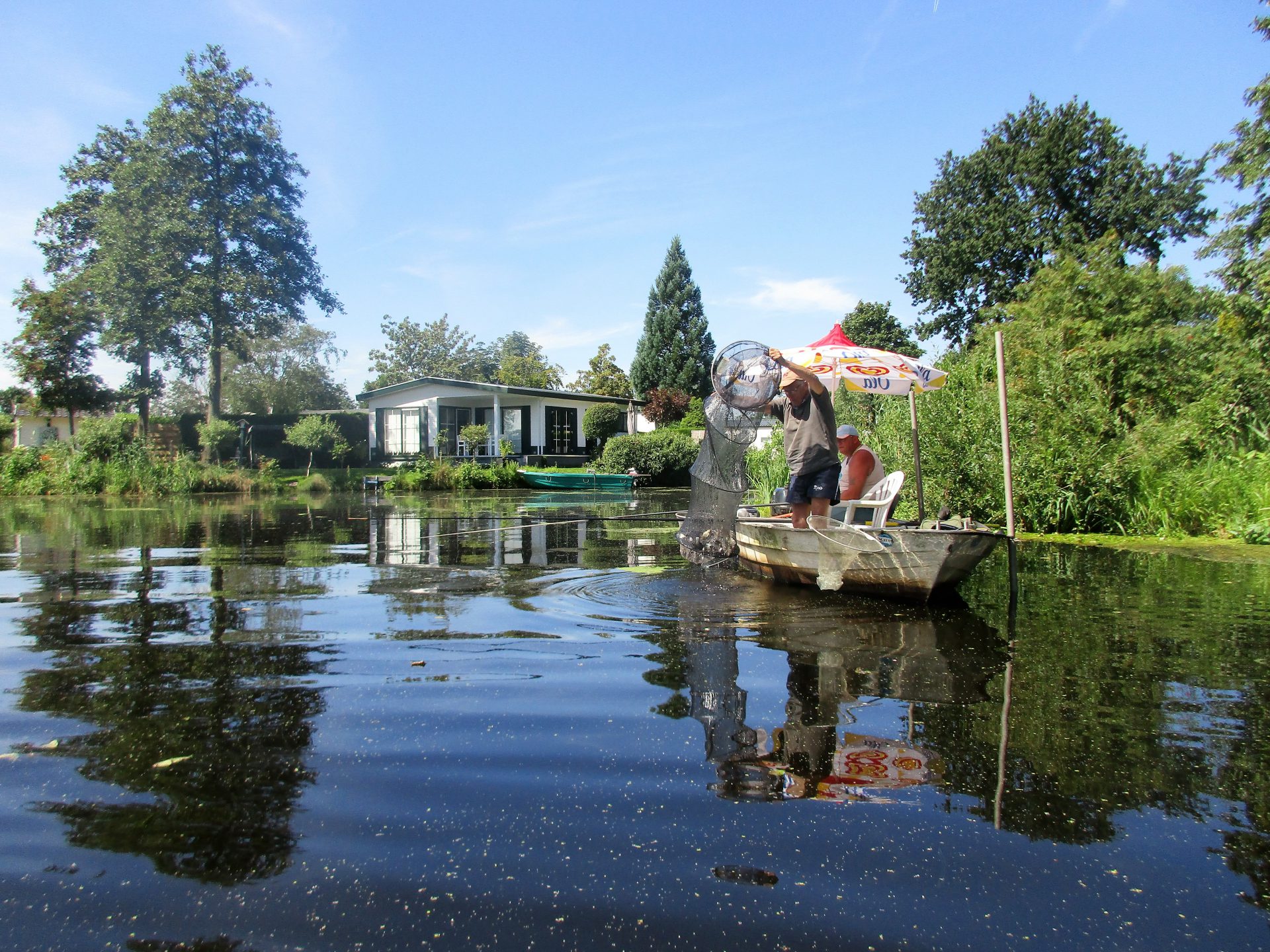 Camping aan viswater Nederland